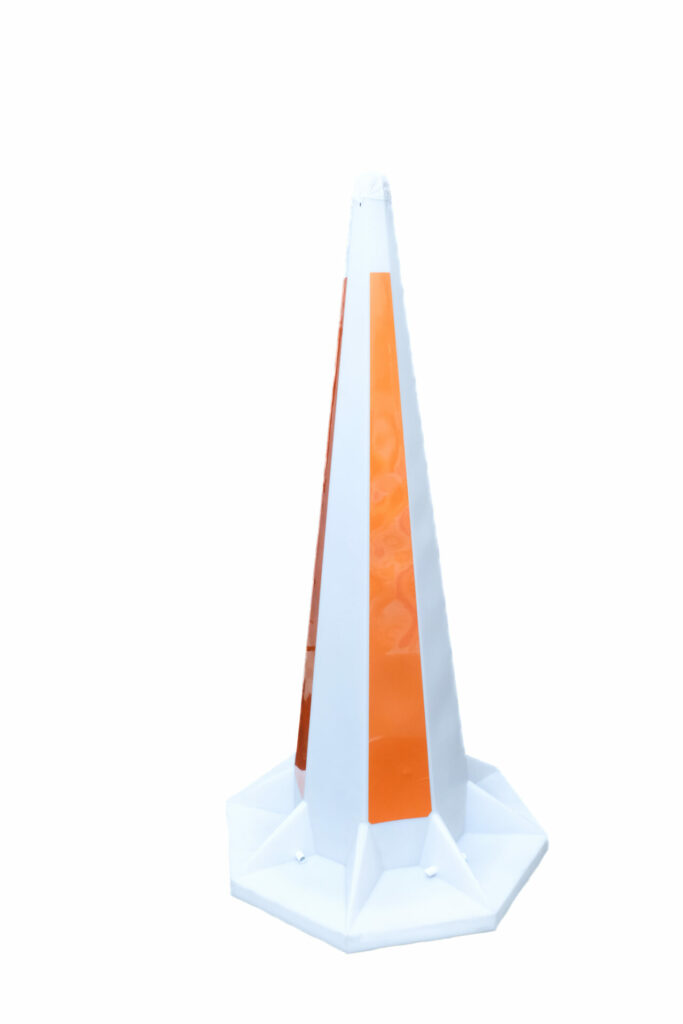 33 - 1.8MFC_ORANGE - 1.8m Flash Cone (Orange)-8292